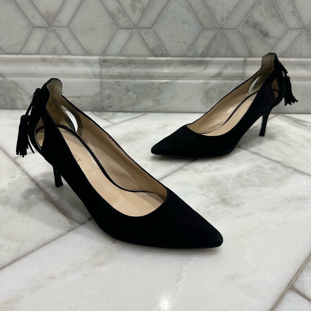 Size 7.5 Women’s Black Suede Leather Heels with Fringe Tassel Back